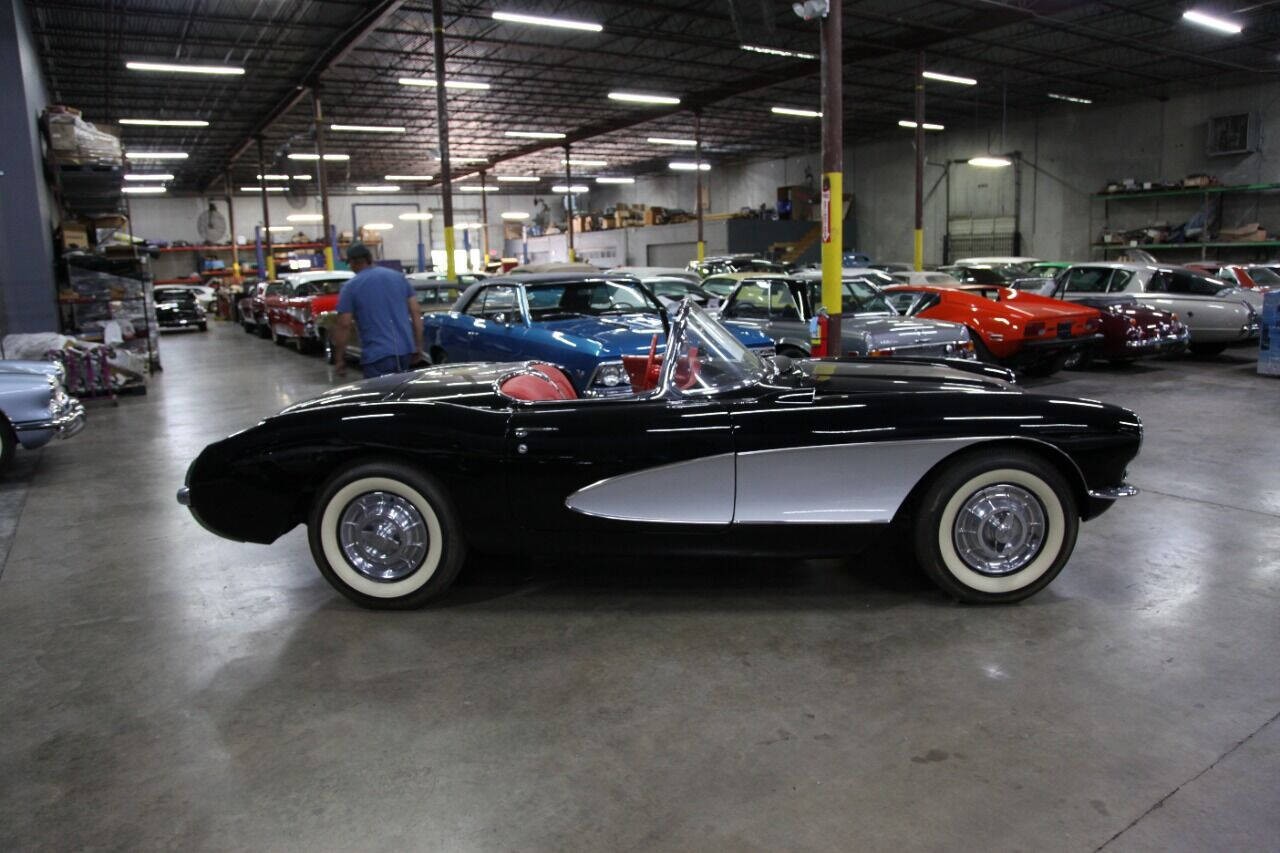 Chevrolet Corvette 1957