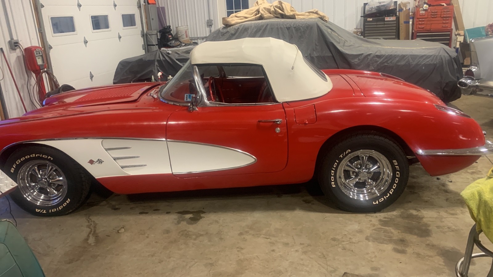Chevrolet-Corvette-1958-Convertible-Red