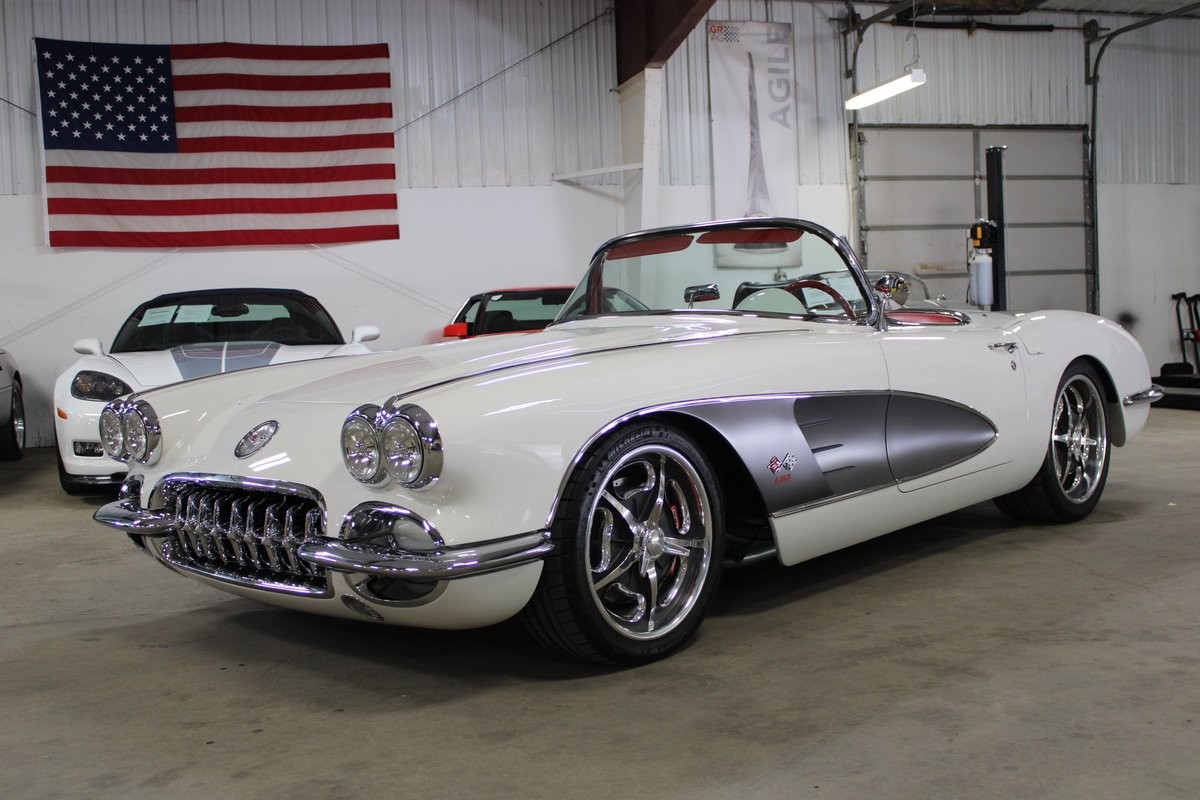 Chevrolet-Corvette-1960-Convertible-Red