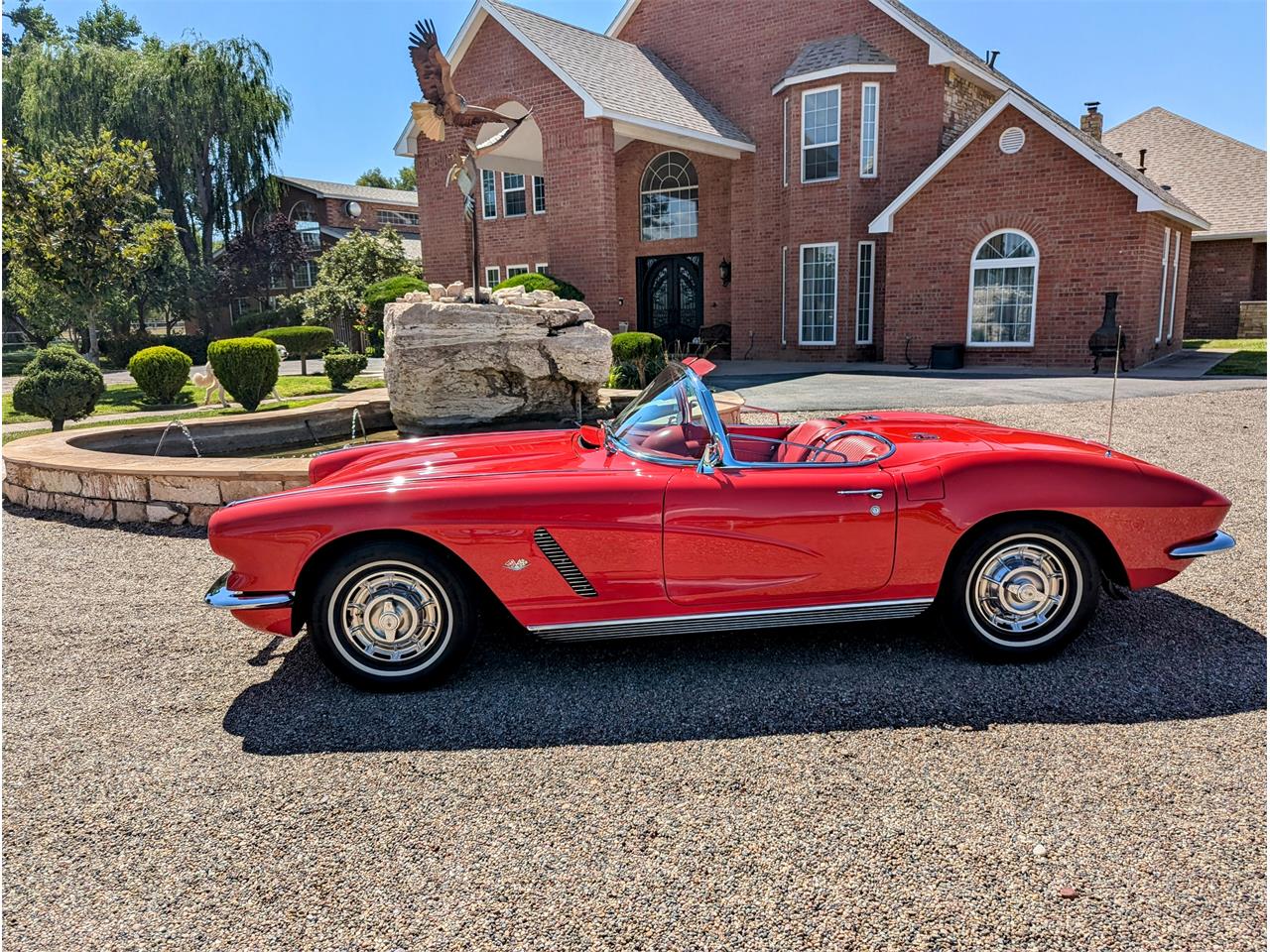 Chevrolet-Corvette-1962-Red-Red