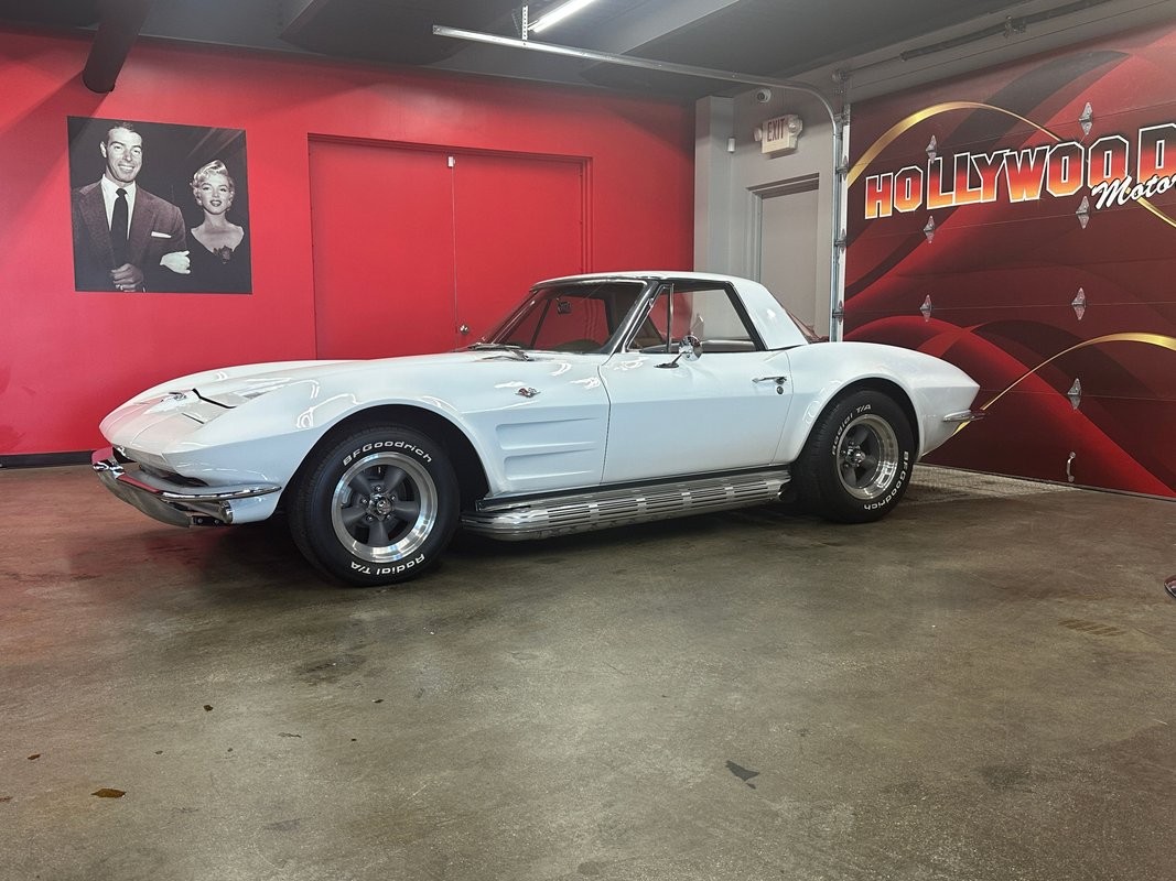 Chevrolet Corvette 1963
