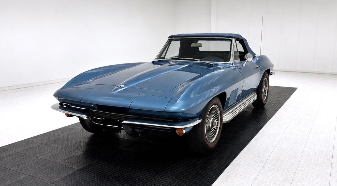Chevrolet-Corvette-1967-Convertible-Teal-Blue