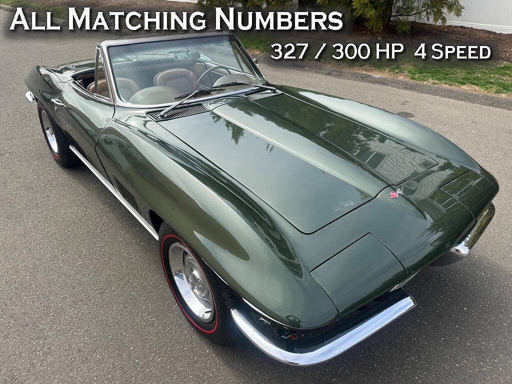 Chevrolet-Corvette-1967-Green-Saddle