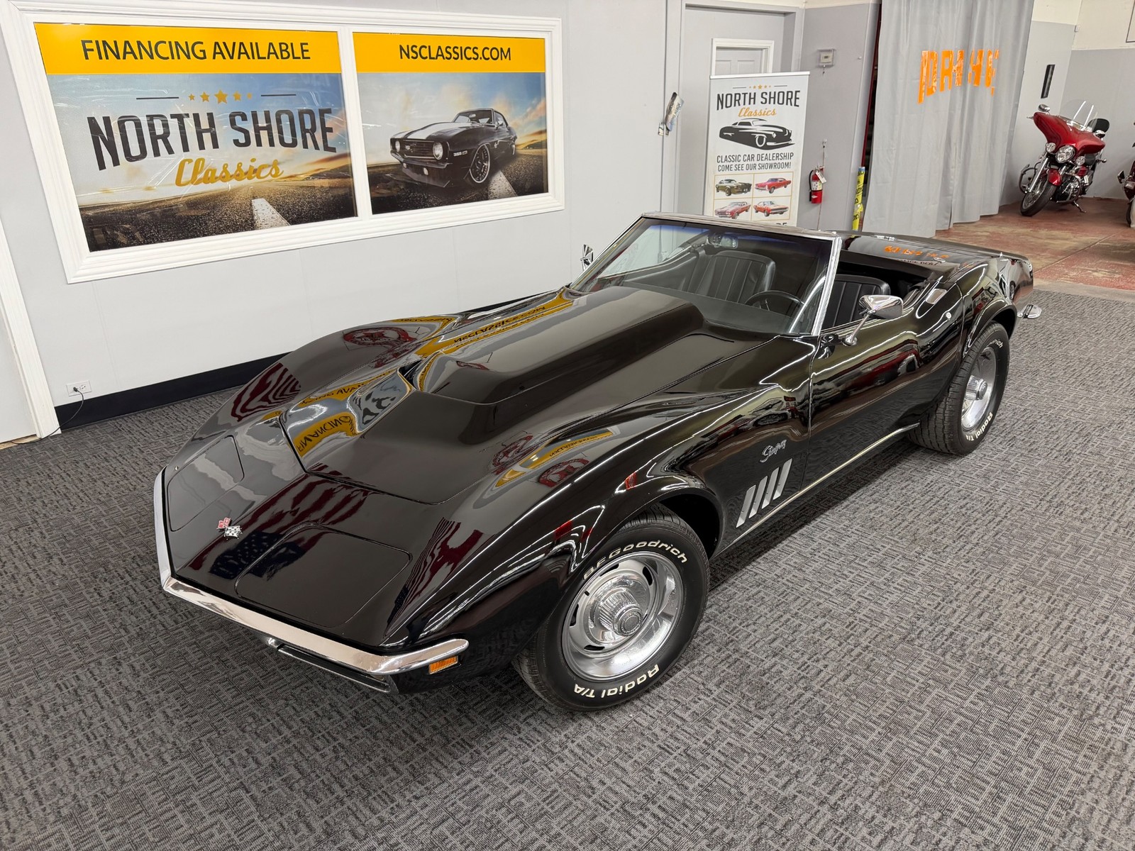 Chevrolet-Corvette-1969-Convertible-Black