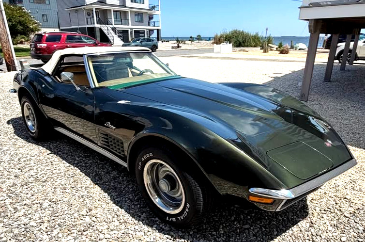 Chevrolet-Corvette-1970-Convertible-Tan
