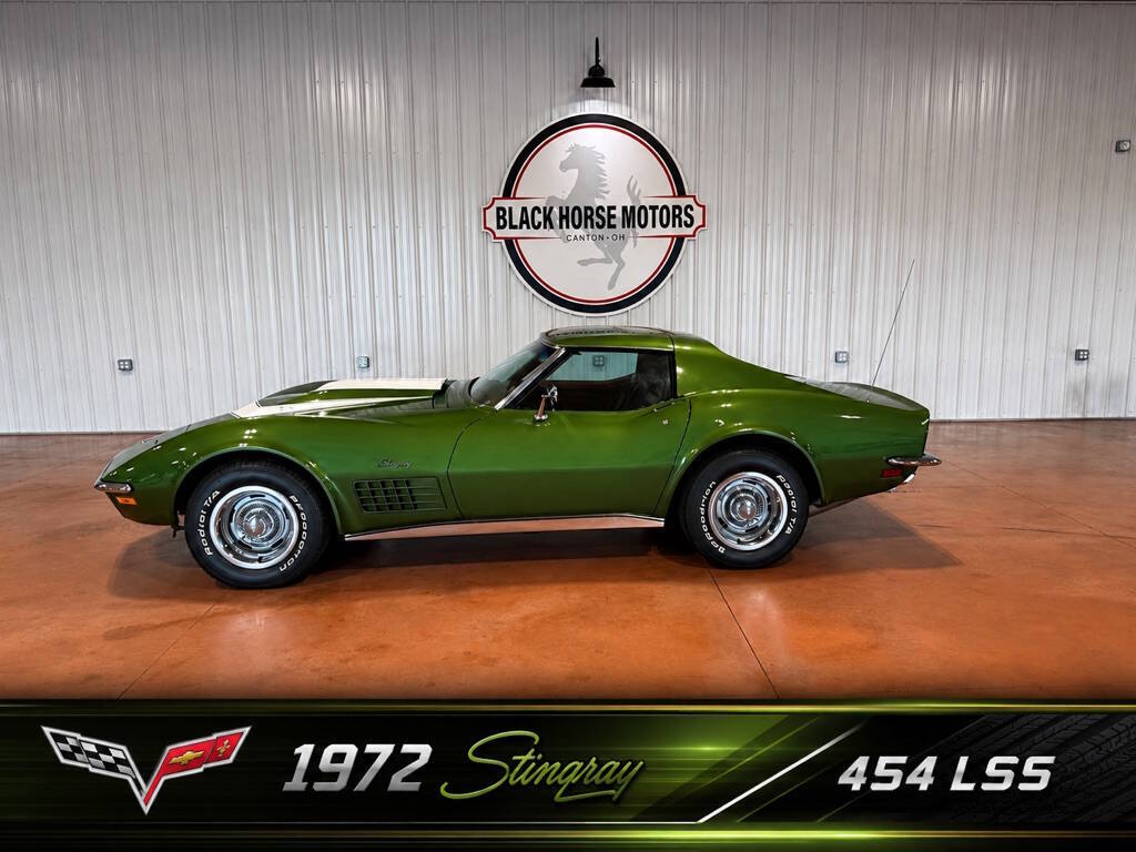 Chevrolet-Corvette-1972-Green-Brown