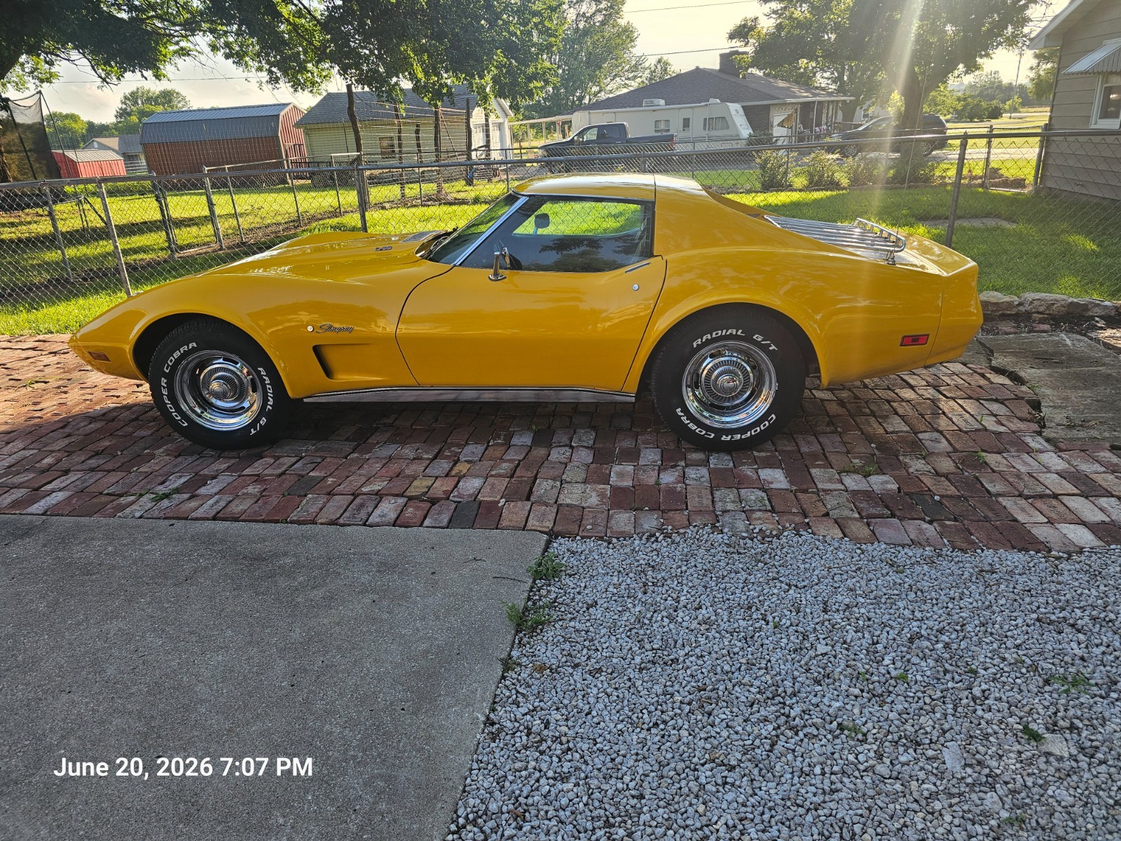 Chevrolet Corvette 1975