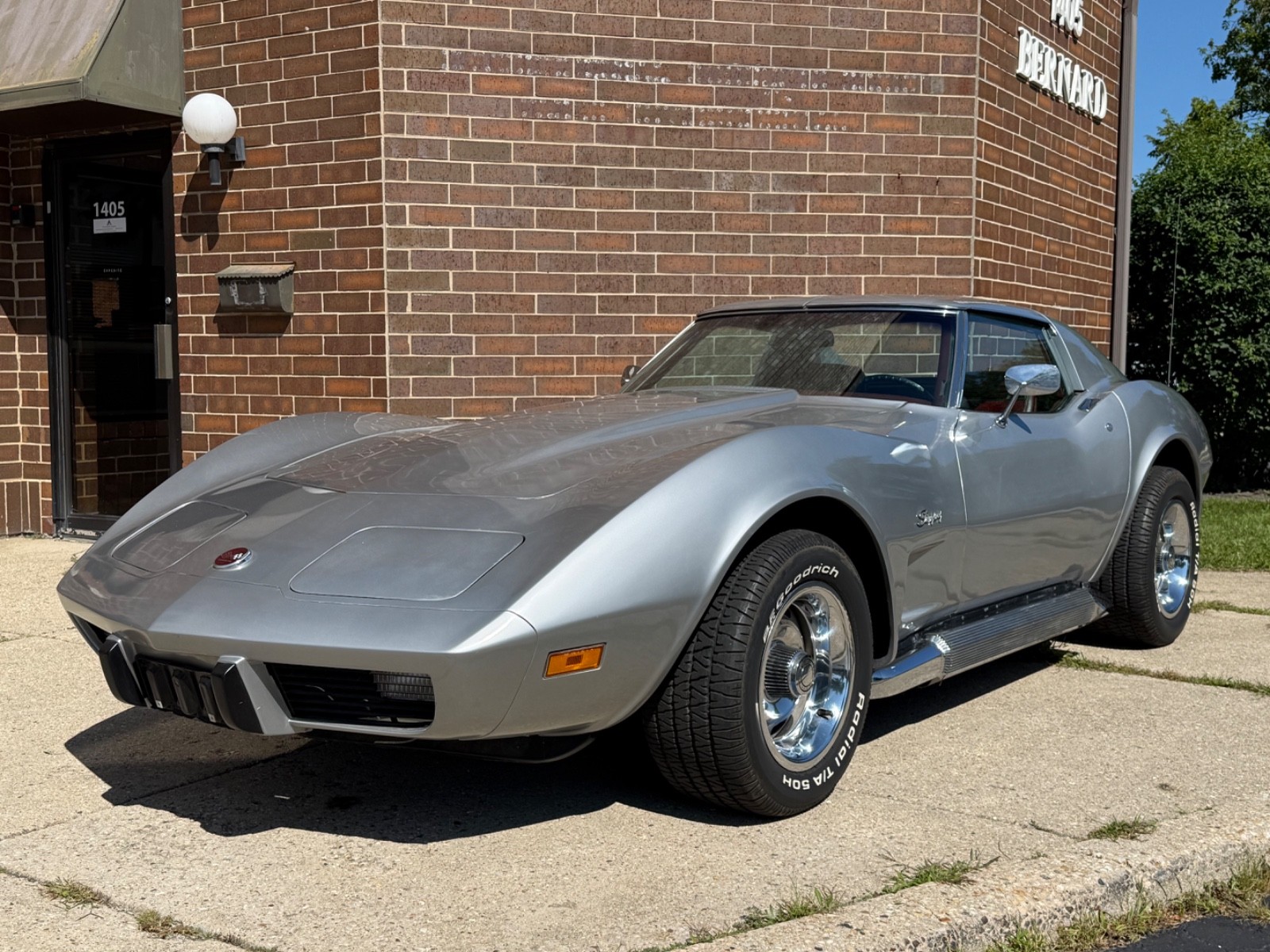 Chevrolet Corvette 1975