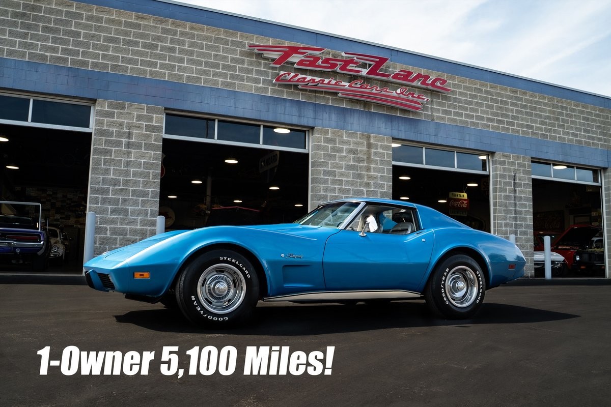 Chevrolet Corvette 1975