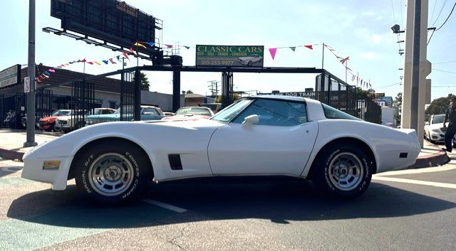Chevrolet-Corvette-1980-Coupe-Black