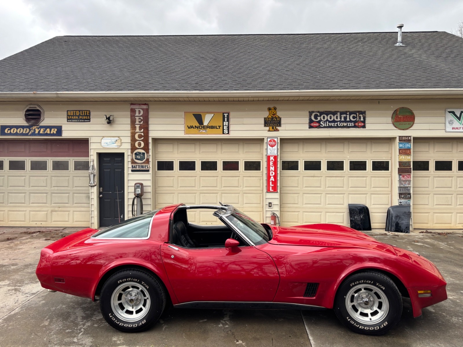 Chevrolet Corvette 1981