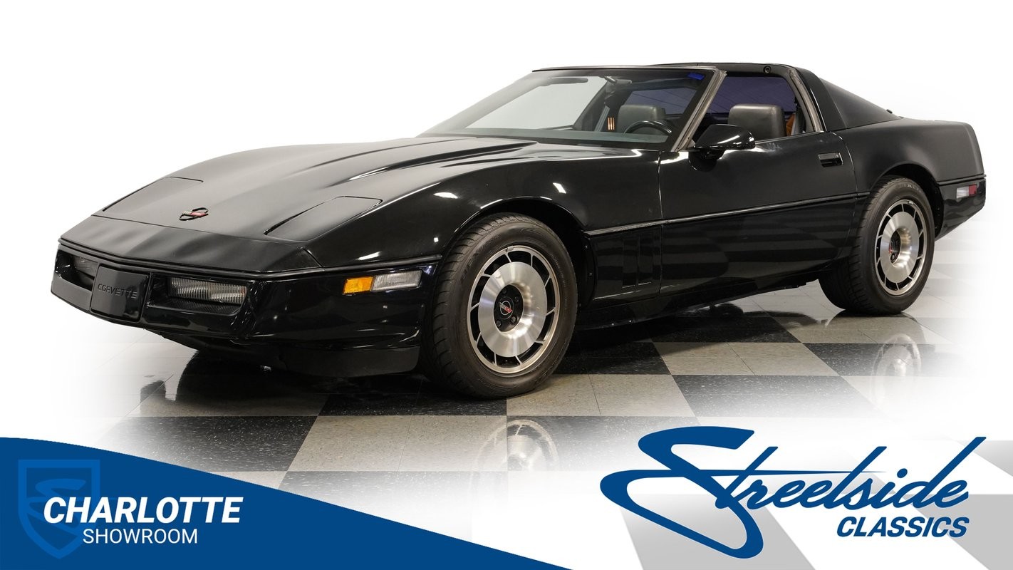 Chevrolet-Corvette-1984-Hatchback-Graphite