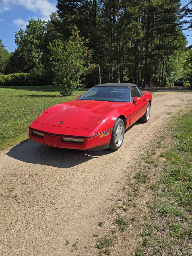 Chevrolet-Corvette-1989-red