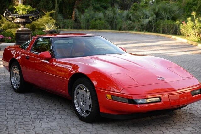 Chevrolet-Corvette-1995-Hatchback-Red