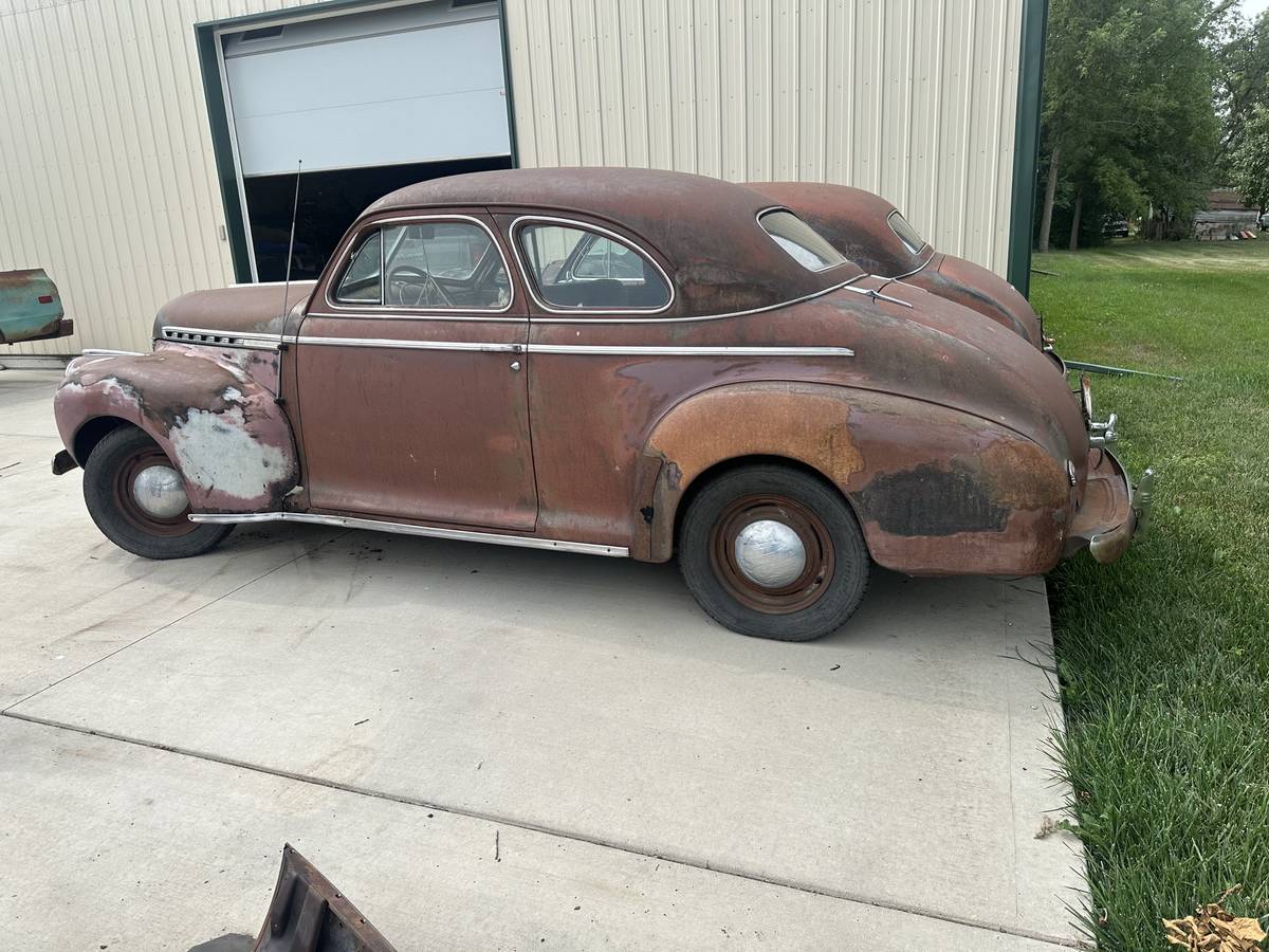 Chevrolet-Coupe-1941-custom