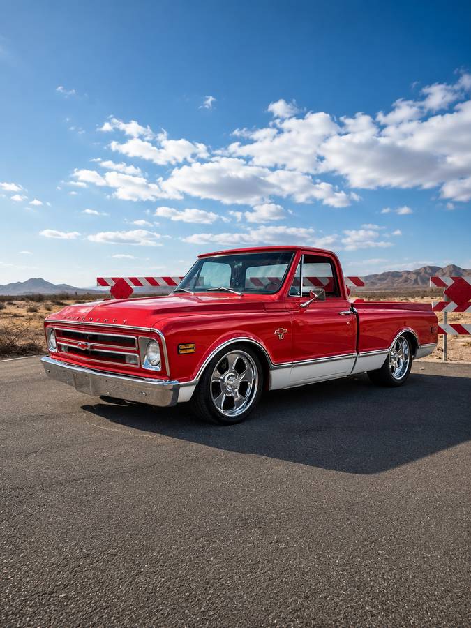 Chevrolet-Cst-shortbed-1968-red