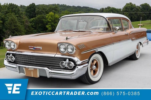Chevrolet-Delray-1958-GoldWhite-GoldWhite