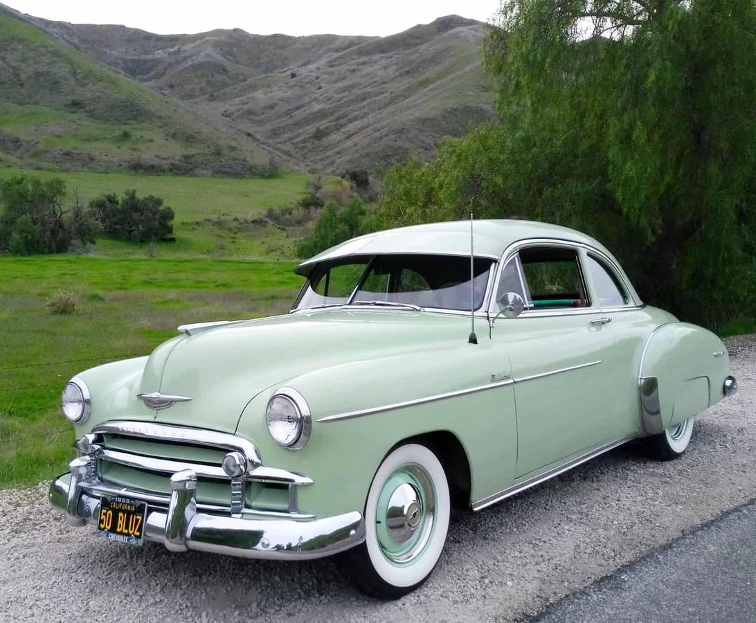 Chevrolet-Deluxe-1950-green