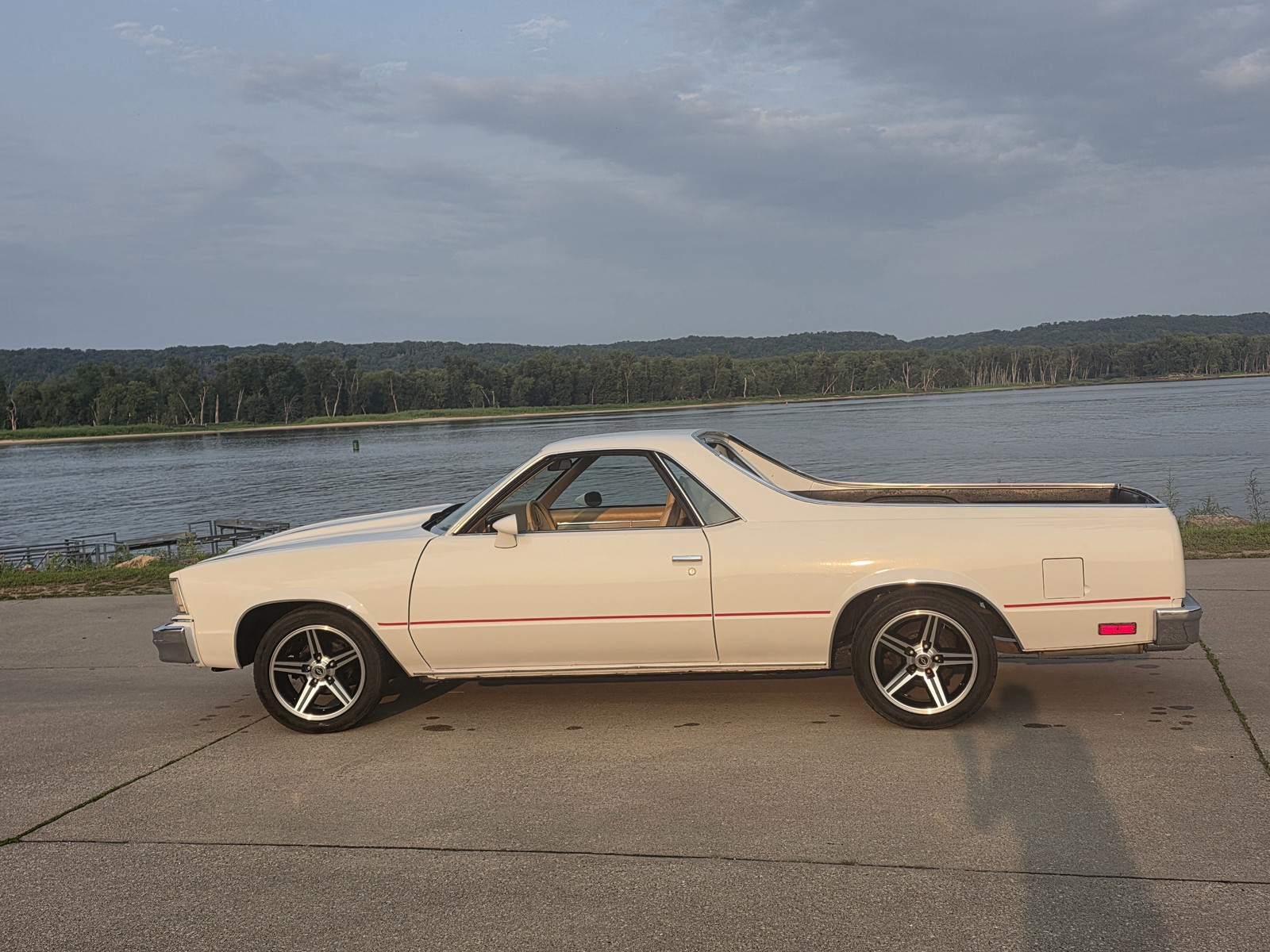 Chevrolet-El-Camino-1979-Truck