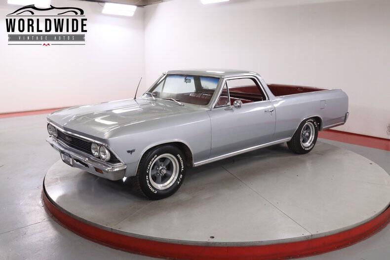 Chevrolet-El-camino-1966-Silver-Red