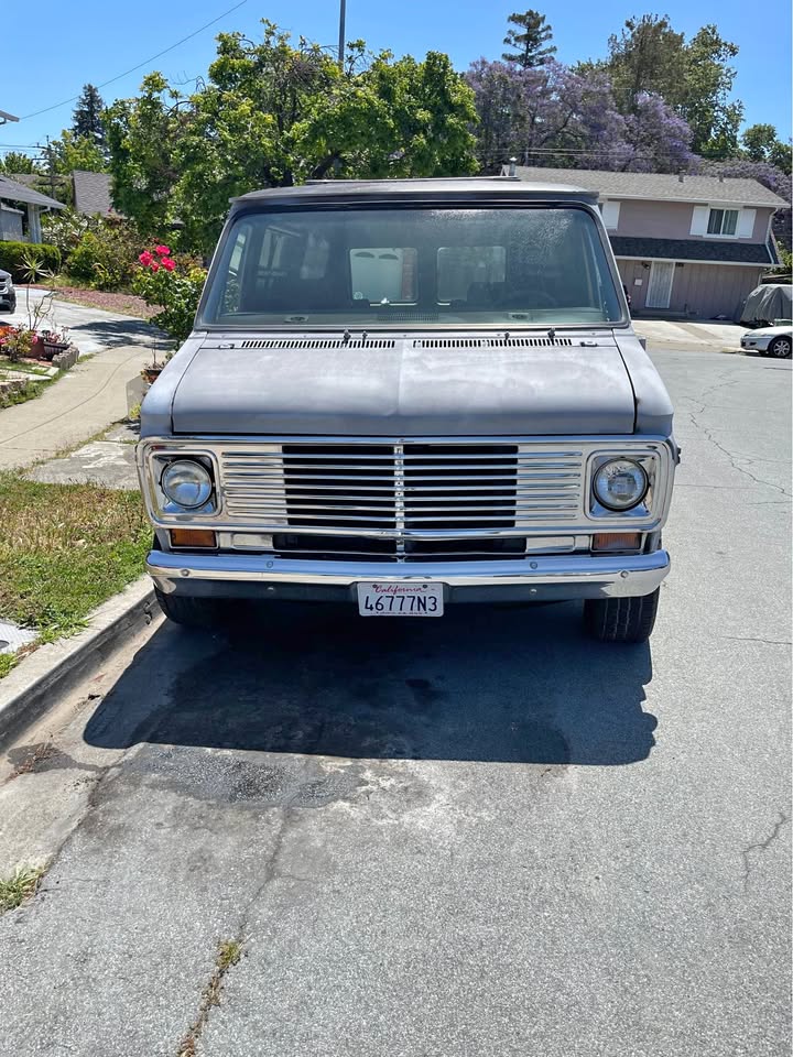 Chevrolet-G-10-1975