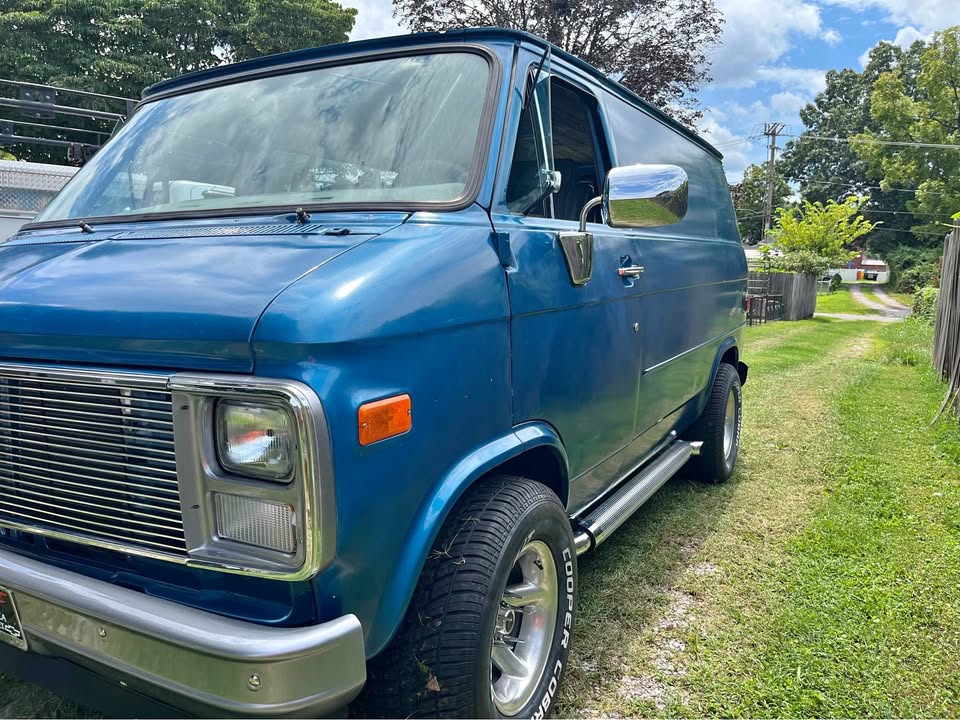 Chevrolet-G-10-1984