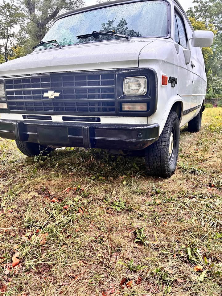 Chevrolet-G-10-1993