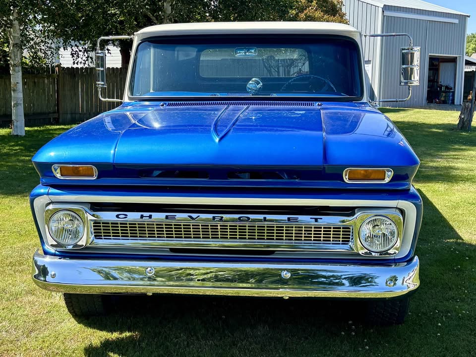 Chevrolet-G-20-1966