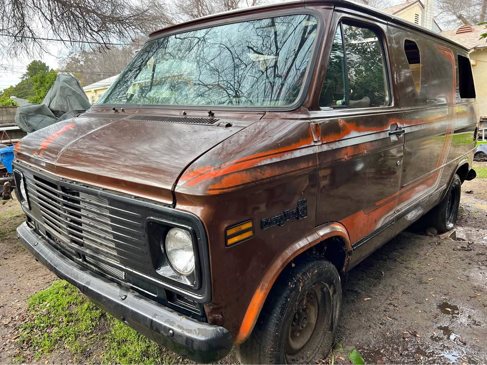 Chevrolet-G-20-1977
