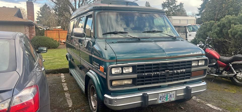 Chevrolet-G-20-1994