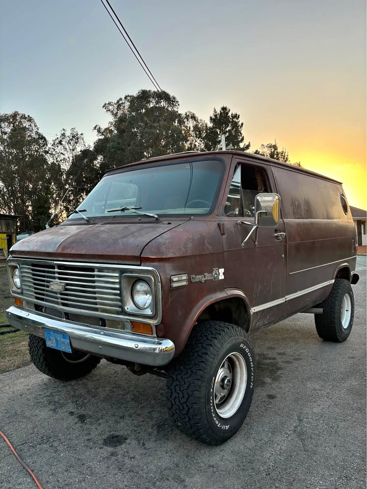 Chevrolet-G-30-1977