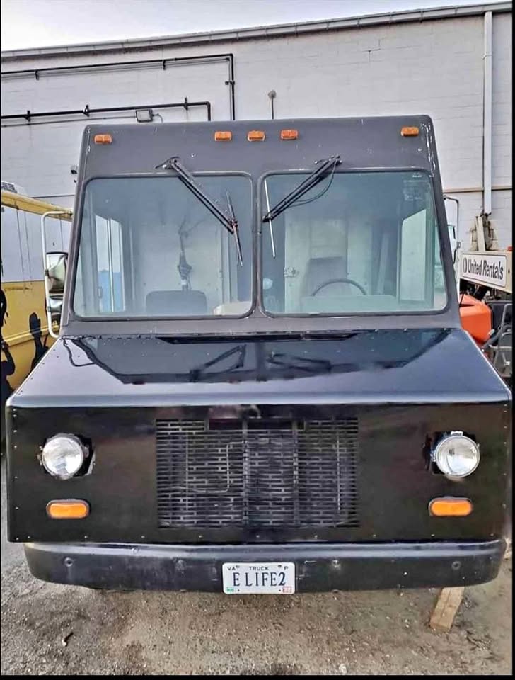Chevrolet-G-30-1995