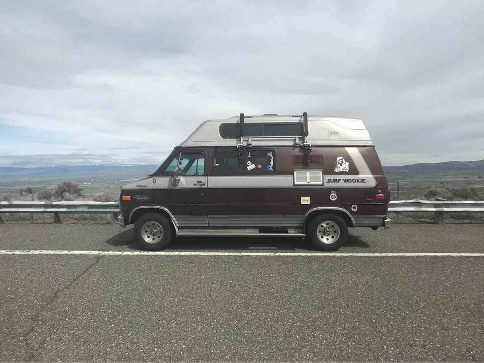 Chevrolet-G20-1989