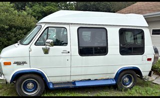 Chevrolet-G20-sport-van-1995