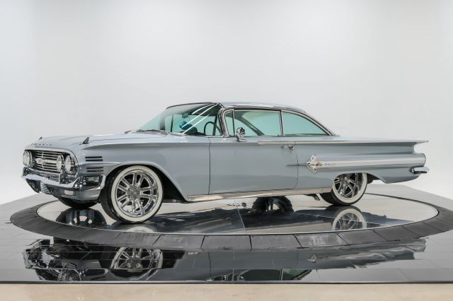 Chevrolet-Impala-1960