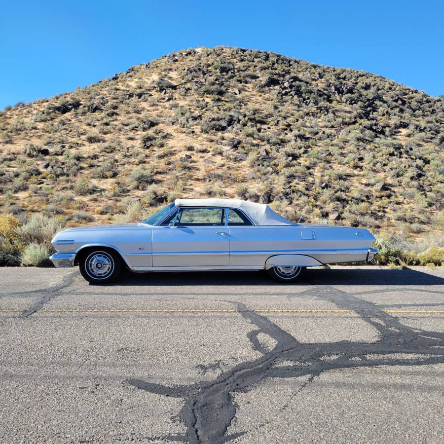 Chevrolet-Impala-1963