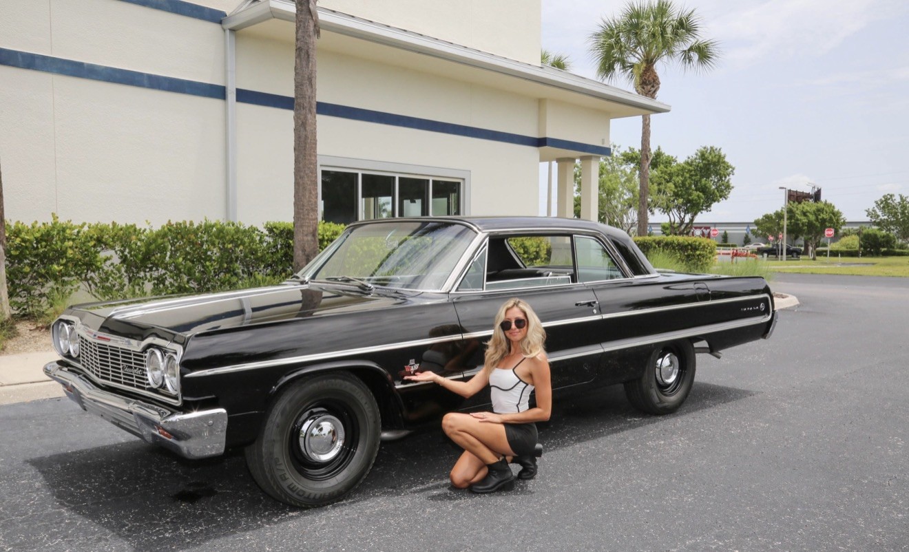 Chevrolet-Impala-1964