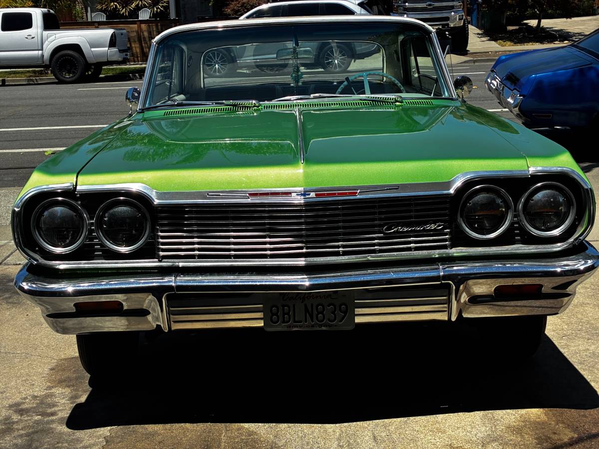 Chevrolet-Impala-1964-Green