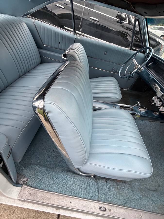 Chevrolet-Impala-super-sport-1965-grey