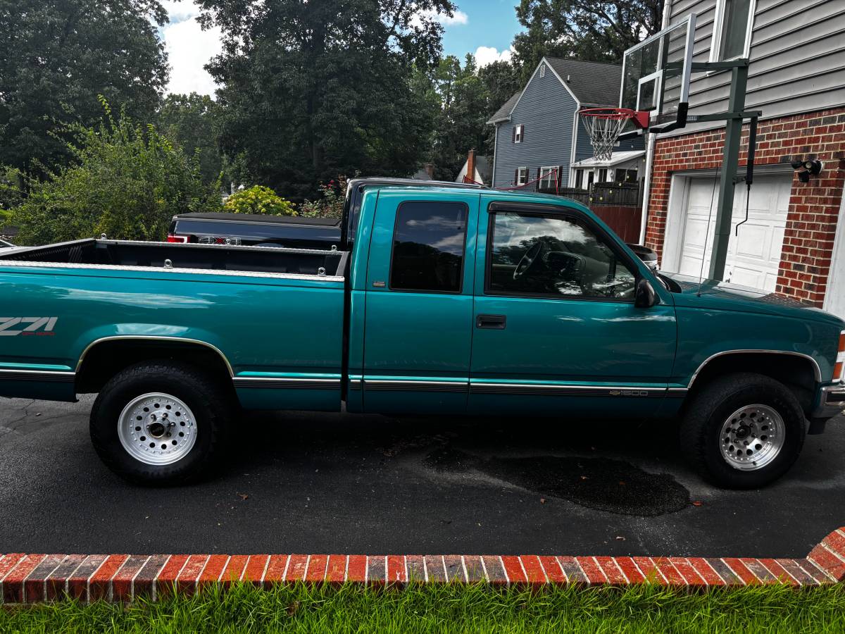 Chevrolet-K-1500-silverado-z71-1996-Green