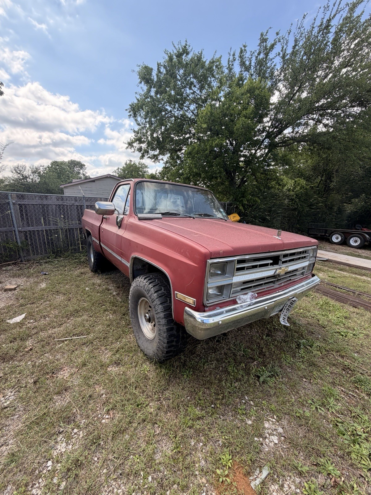 Chevrolet-K10-1984-Standard-Cab-Pickup-Red
