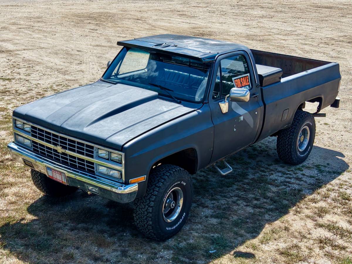 Chevrolet-K10-silverado-1976