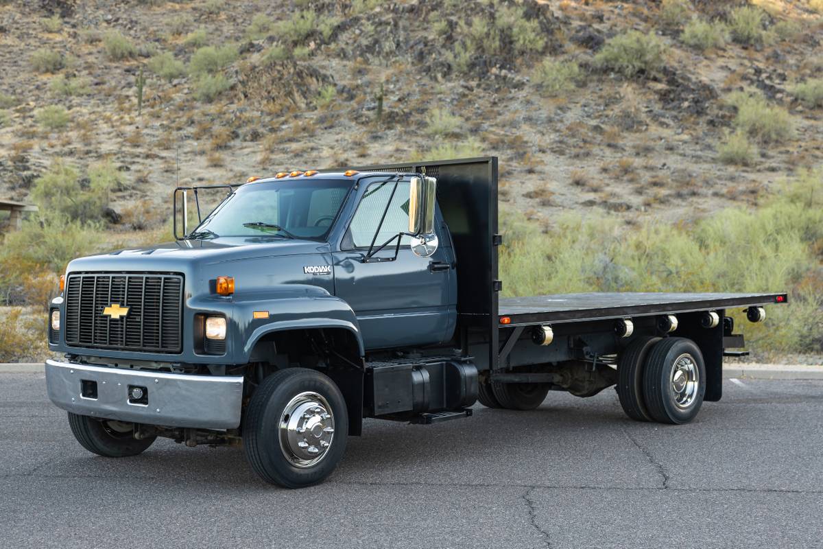 Chevrolet-Kodiak-1994-grey