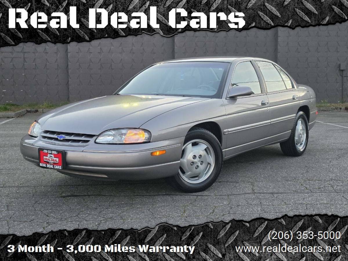 Chevrolet-Lumina-ls-4dr-sedan-1996