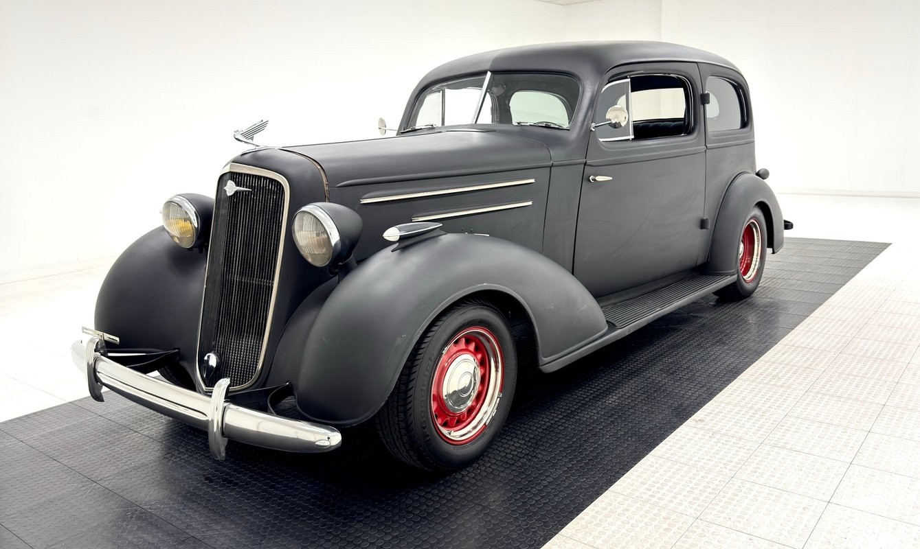 Chevrolet-Master-1935-Sedan-Light-Blue