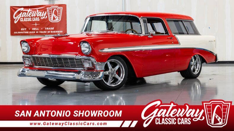 Chevrolet-Nomad-1956-Red-And-White-Tan