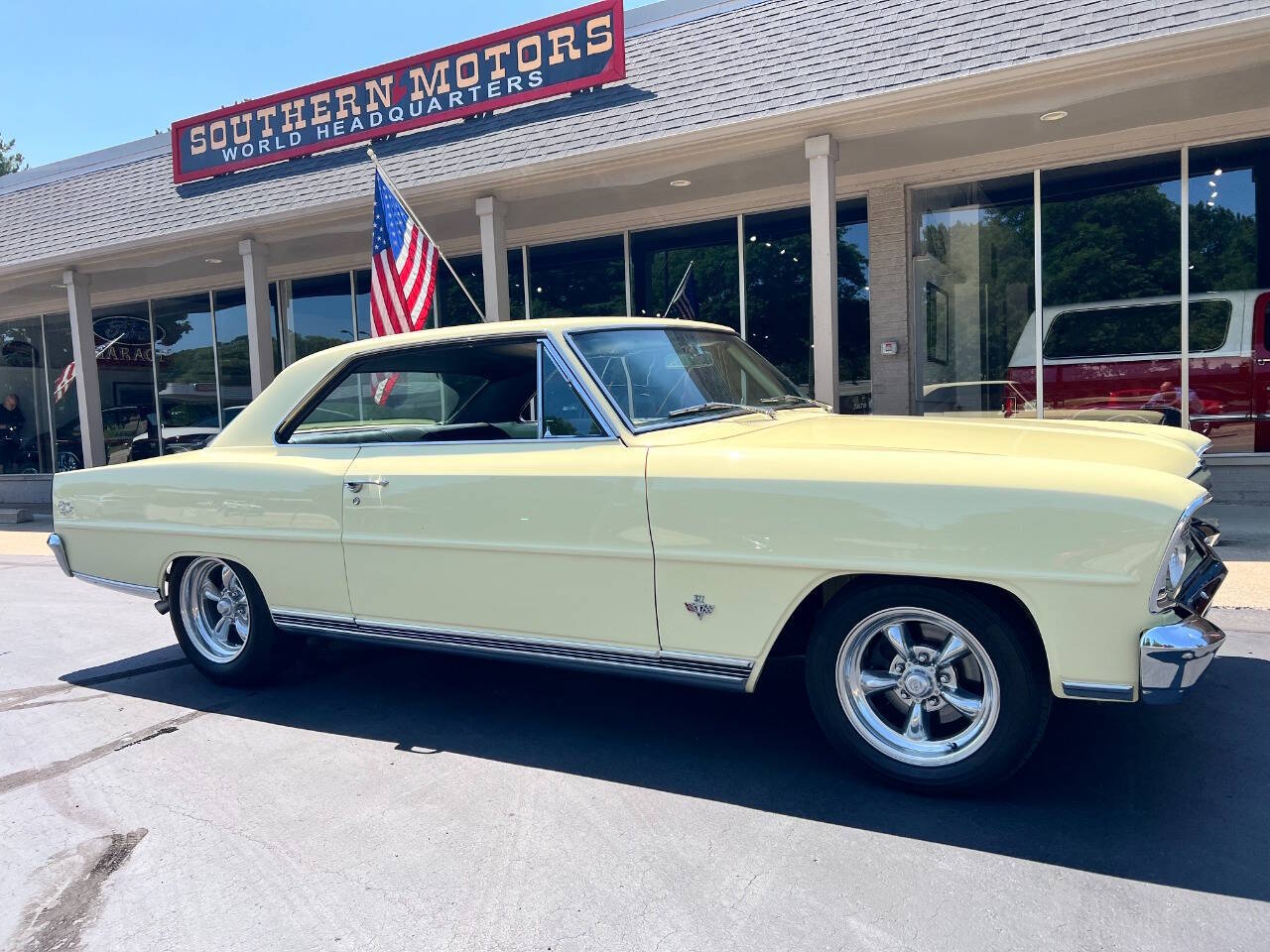 Chevrolet-Nova-1966-Yellow-Black