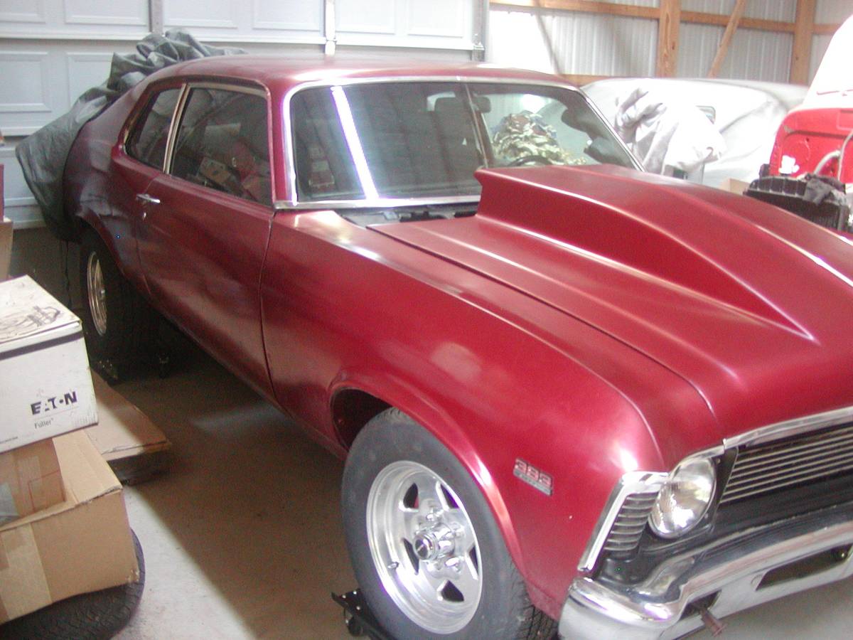 Chevrolet-Nova-1974-red