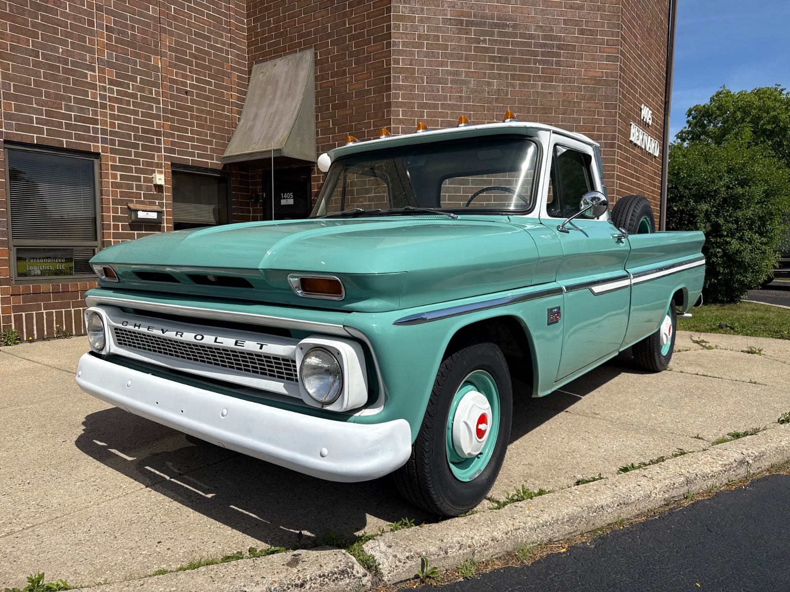 Chevrolet-Other-Pickups-1966-Standard-Cab-Pickup