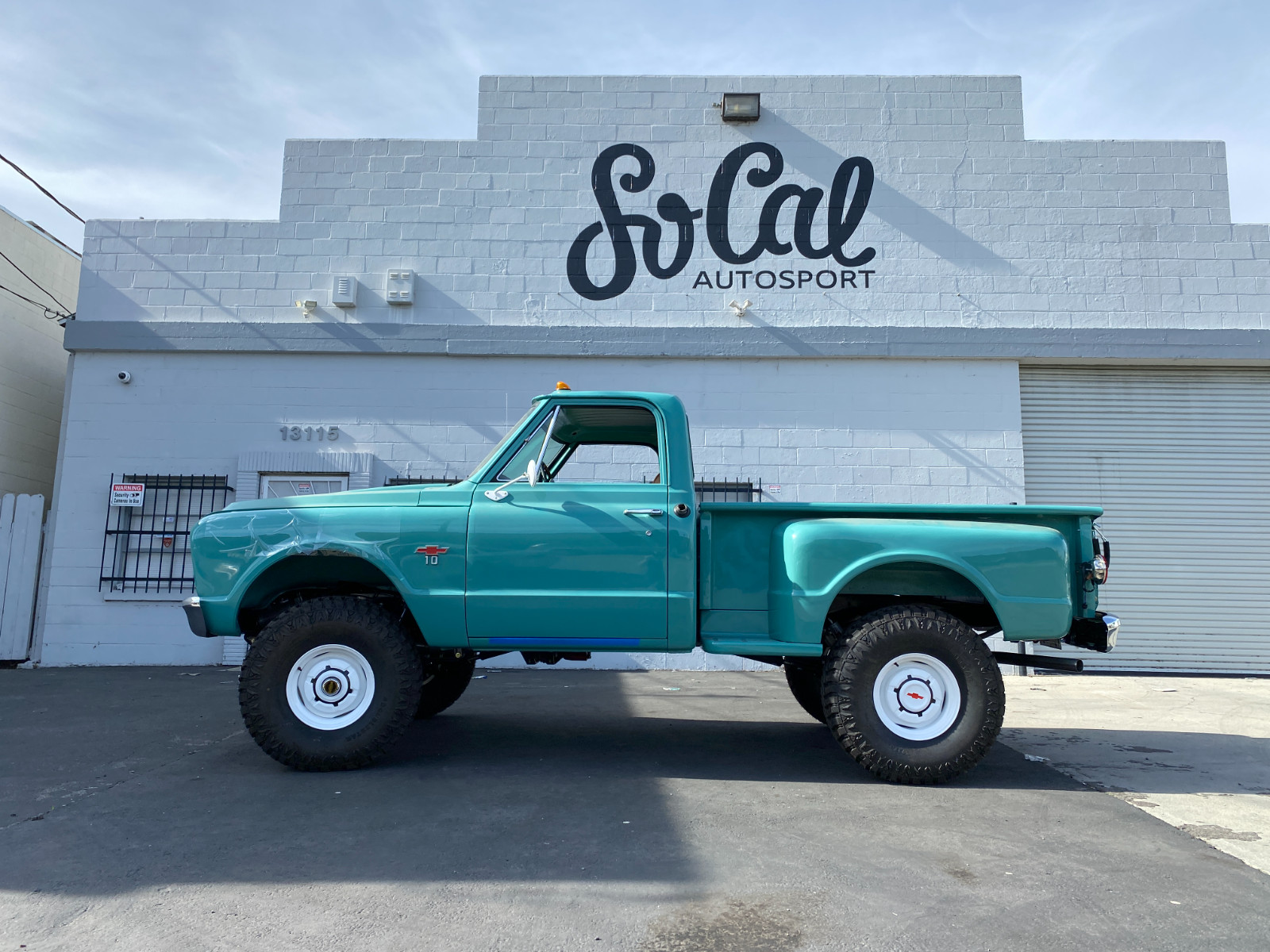 Chevrolet-Other-Pickups-1967-Standard-Cab-Pickup-Tan